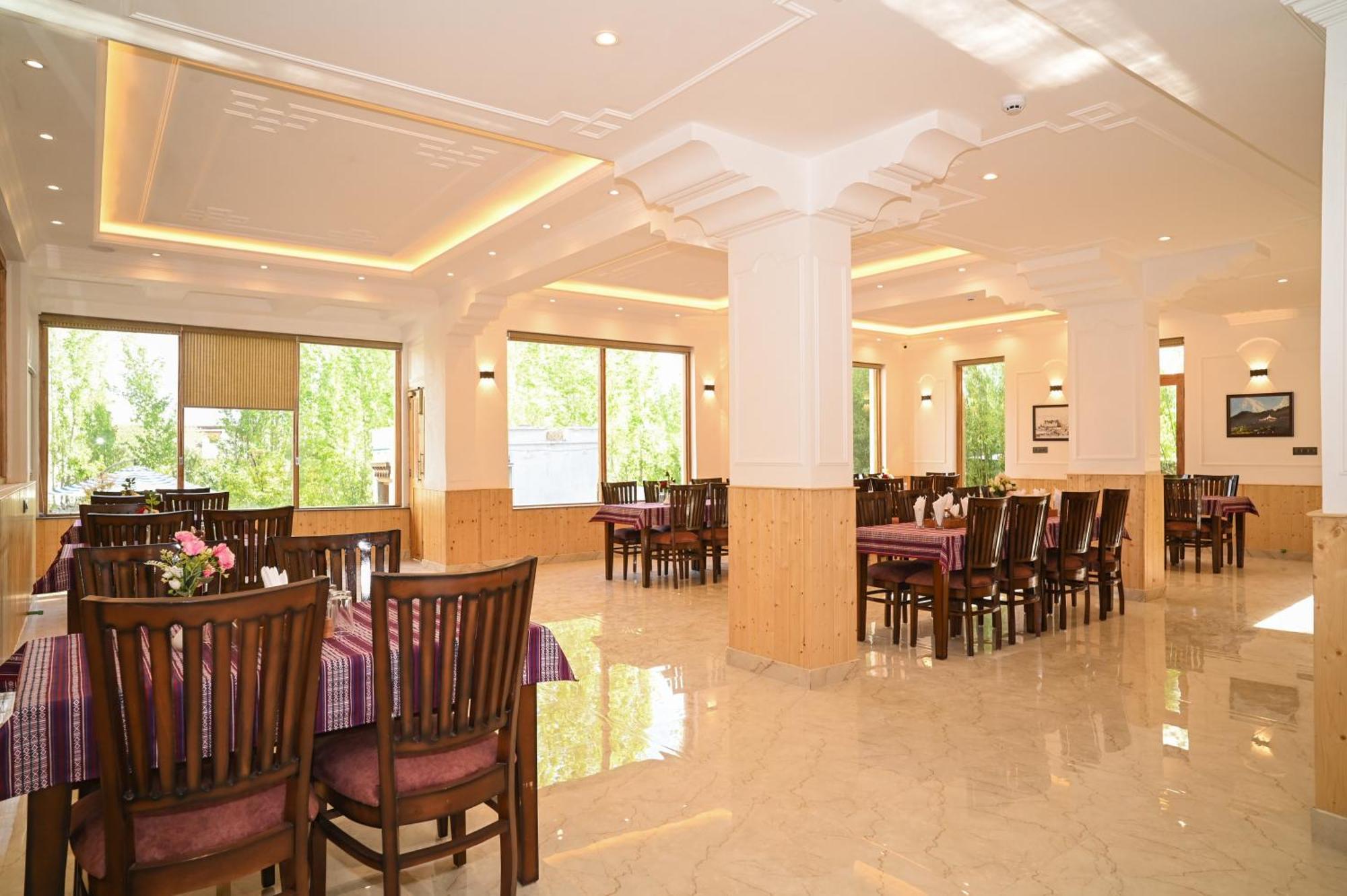 Hotel Ladakh Hills Лех Экстерьер фото