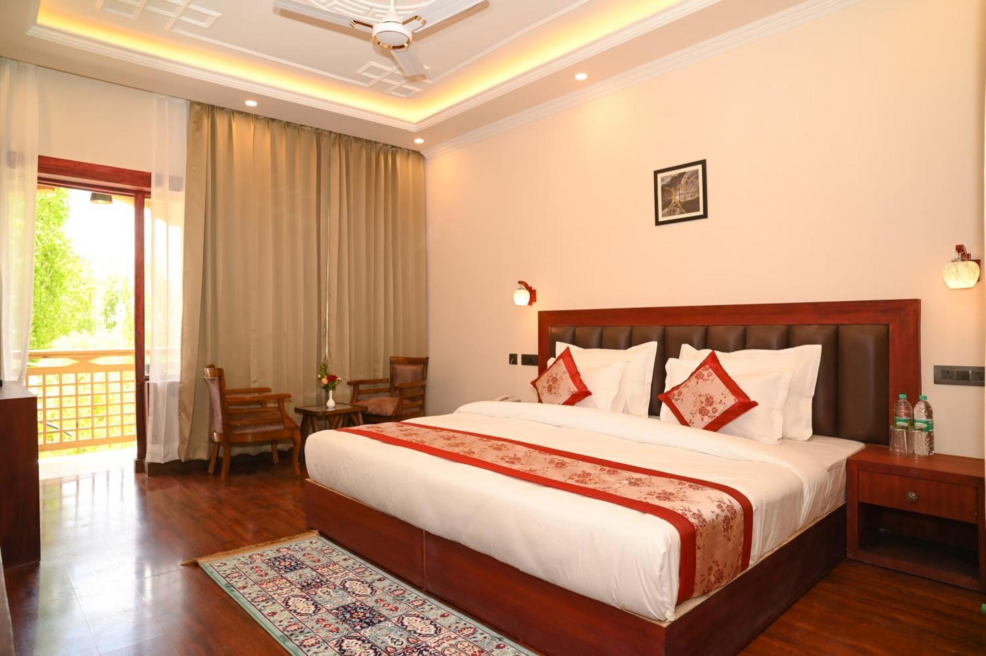 Hotel Ladakh Hills Лех Экстерьер фото